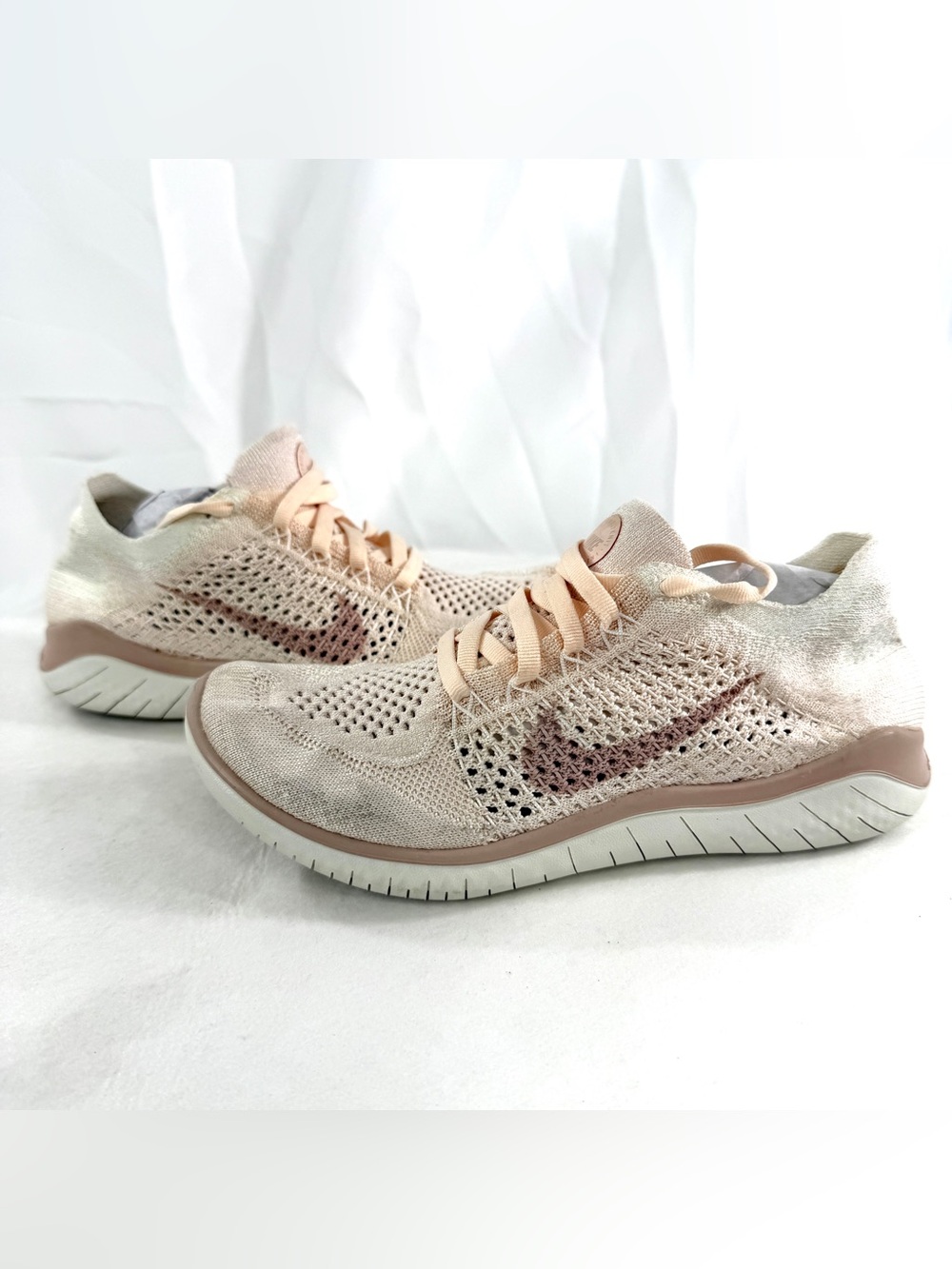 Nike Free Run Flyknit Women Size 6 Guava Ice Mesh Running Shoe 942839-802 - Picture 6 of 9